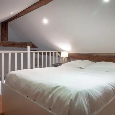Cocoon, 1 Min Romantique Annecy Exterior foto